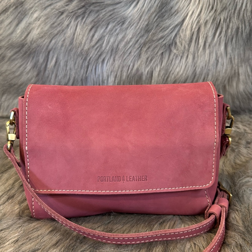 Portland Leather Pink Crossbody Bag